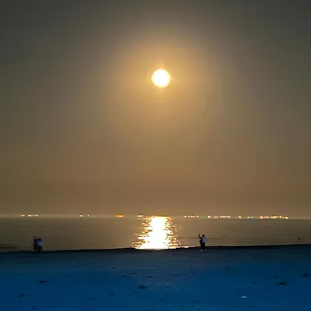 Sundream By The Apartment *