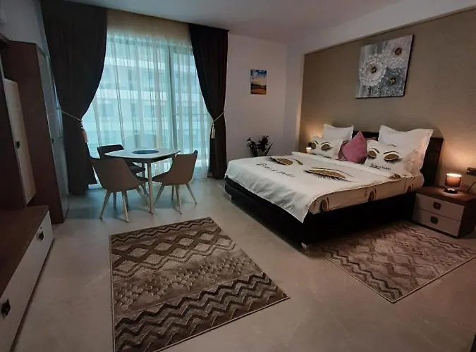 Sundream By The Mamaia