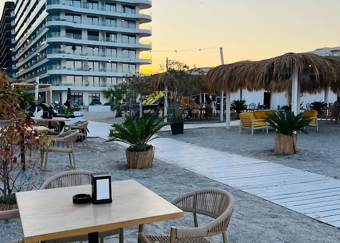 Sundream By The Daire *